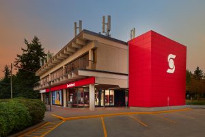 01_Exterior-night-scaled